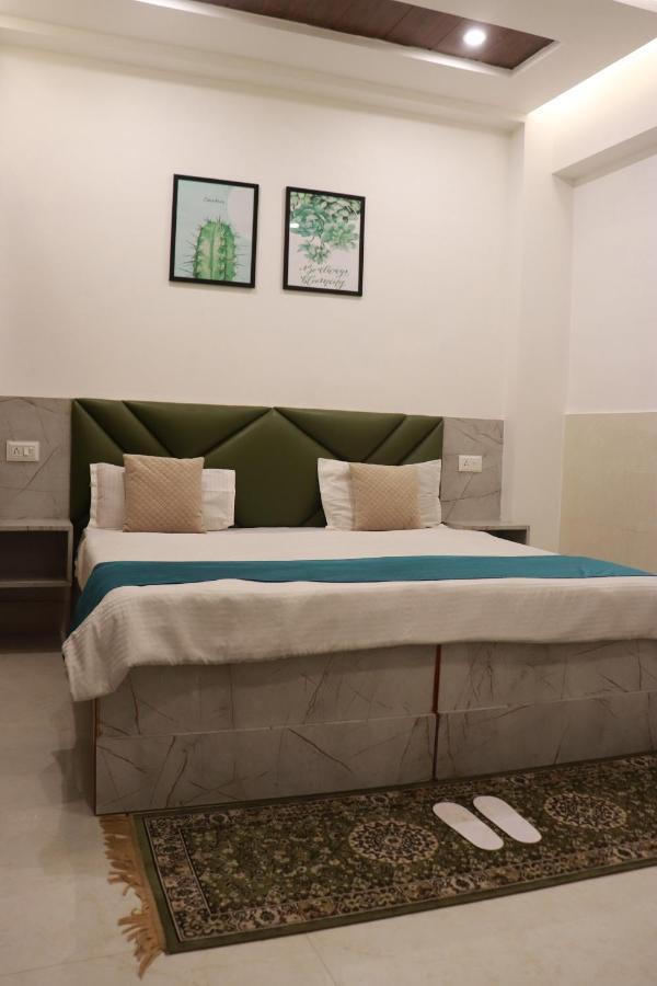 Hotel Dileep42 Lucknow Exterior foto