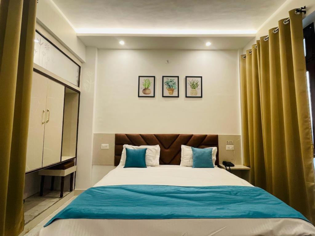 Hotel Dileep42 Lucknow Exterior foto
