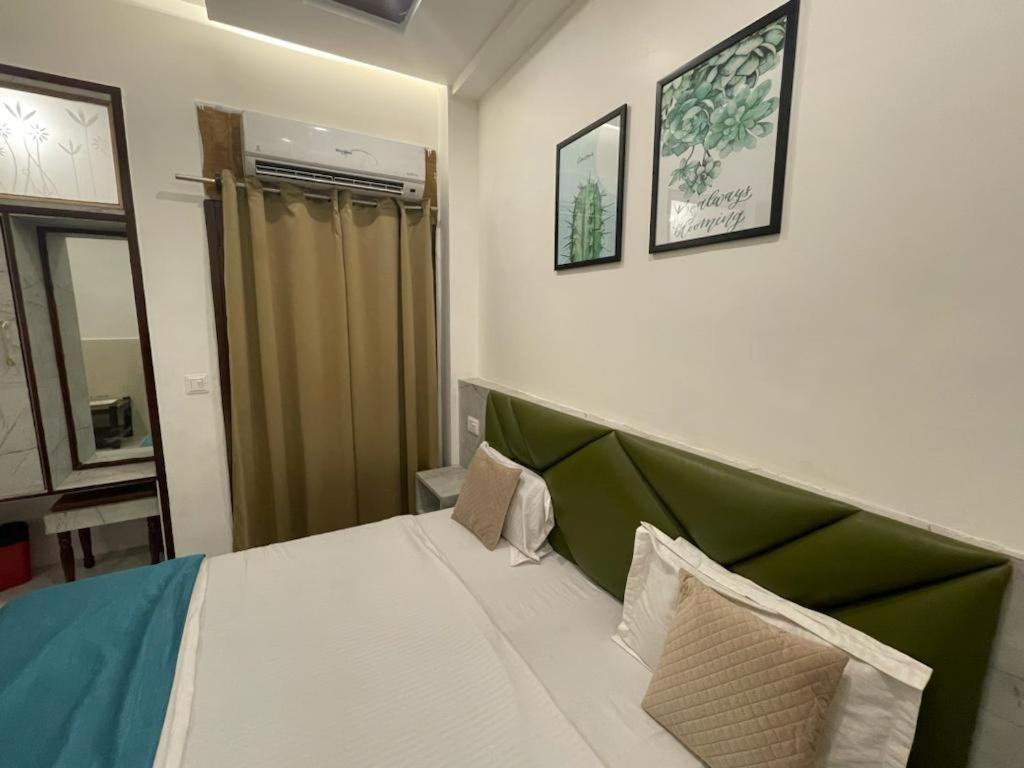 Hotel Dileep42 Lucknow Exterior foto